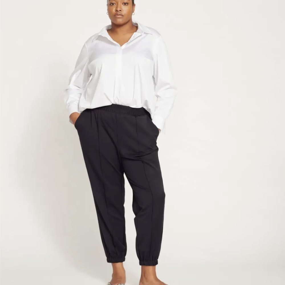 NWT Universal Standard Nine to Five Stretch Joggers
